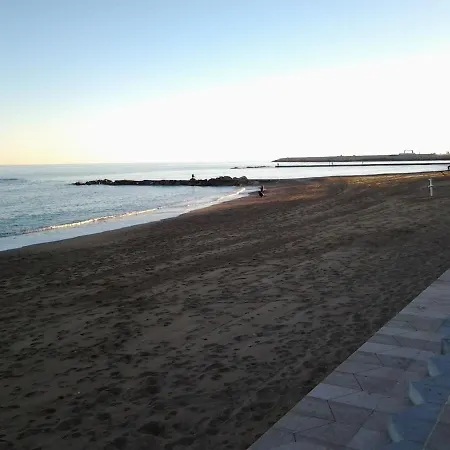 Estudio Linea De Playa Apartment *